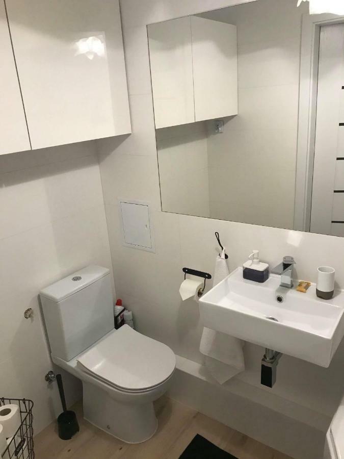 Black Rose Apartament Targi 3 Km, F-Ry Vat Kielce Exterior foto